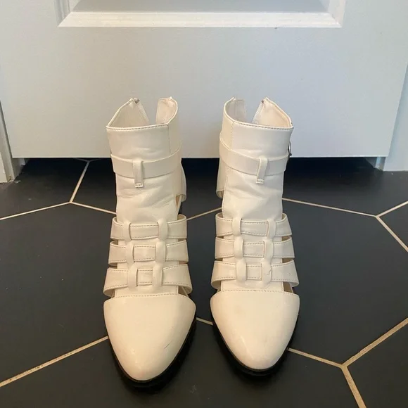 White ankle booties - Picture 3 of 4